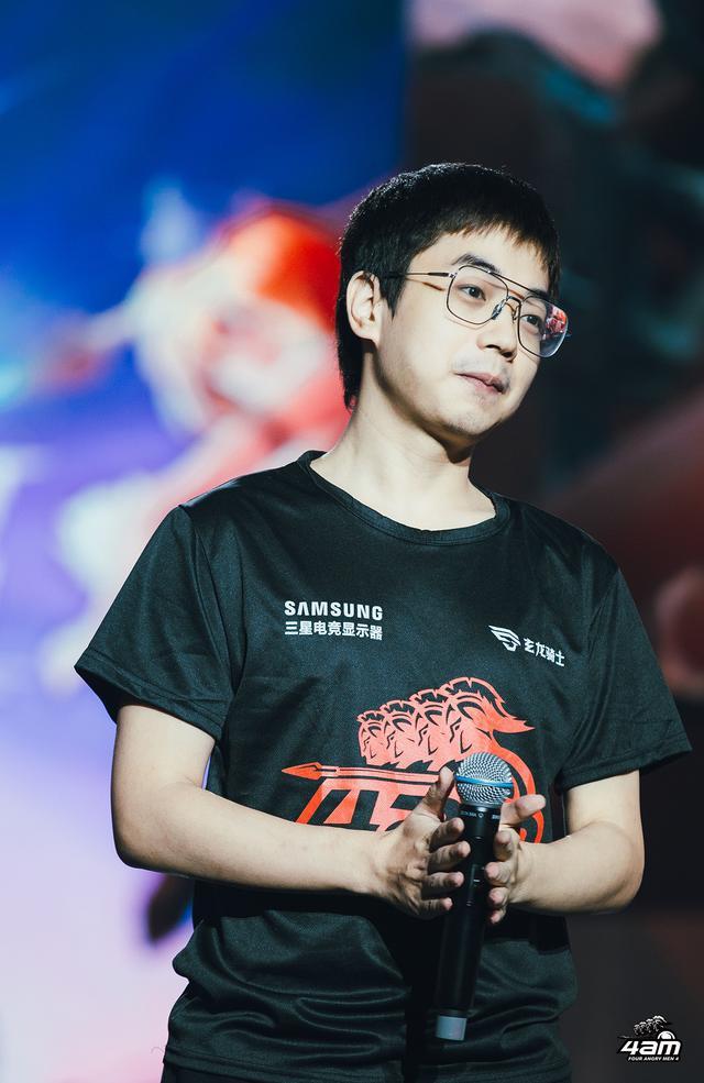 巴塞罗那国际比赛日状态回暖；志在全明星赛名次提升；话题不断；医务组通报恢复的简单介绍