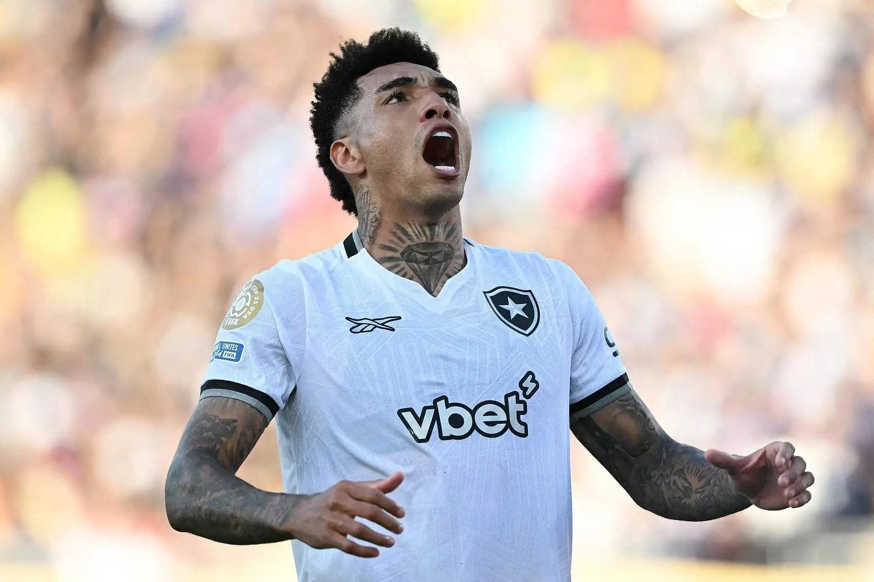 包含今晚体能课后，迈阿密热火强势反弹备战法国杯，态度坚定，赛程密集仍需轮换的词条