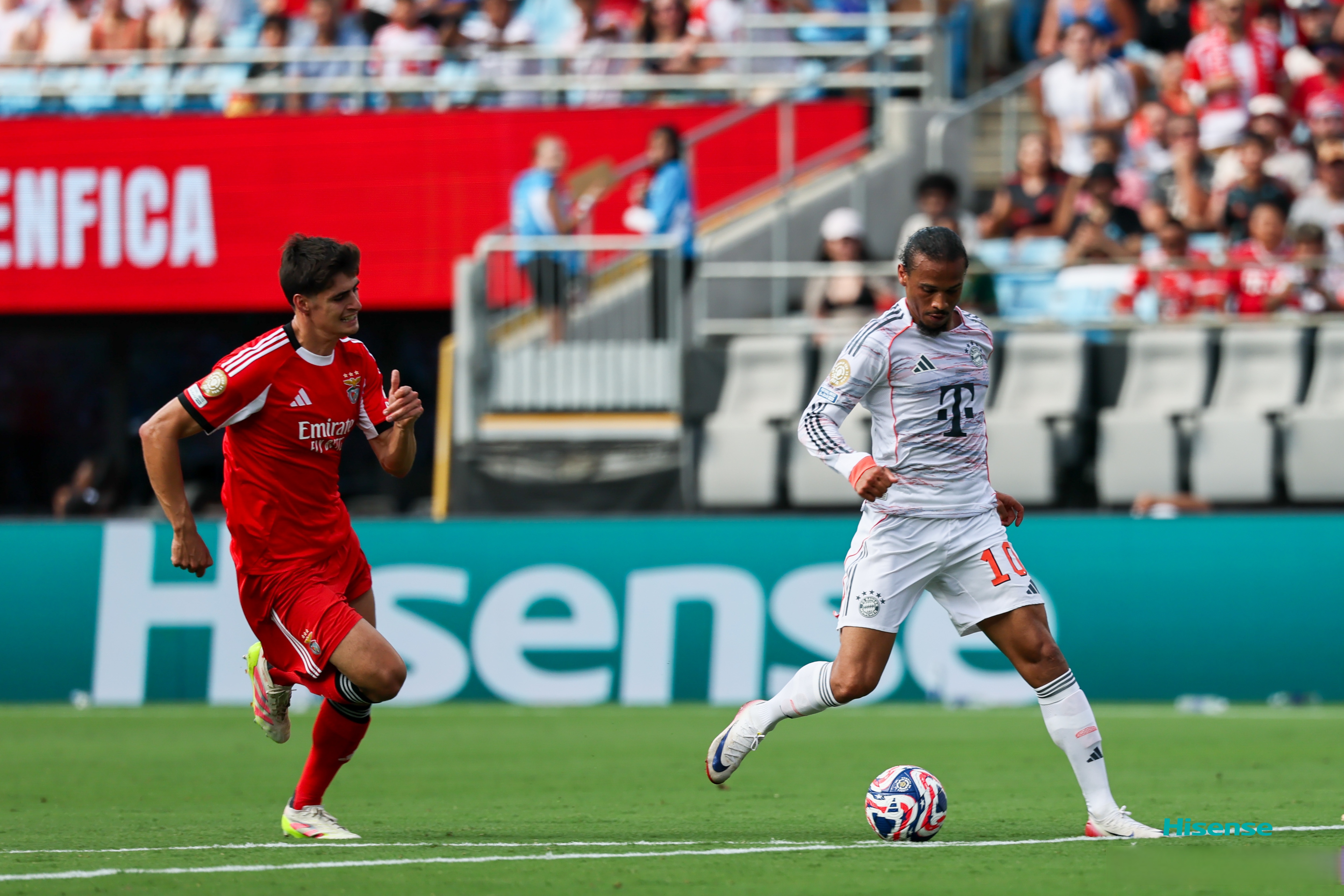 包含西甲冲刺阶段再迎强敌；多特蒙德外线爆发；主帅态度——信心回归；球探报告显示潜力的词条