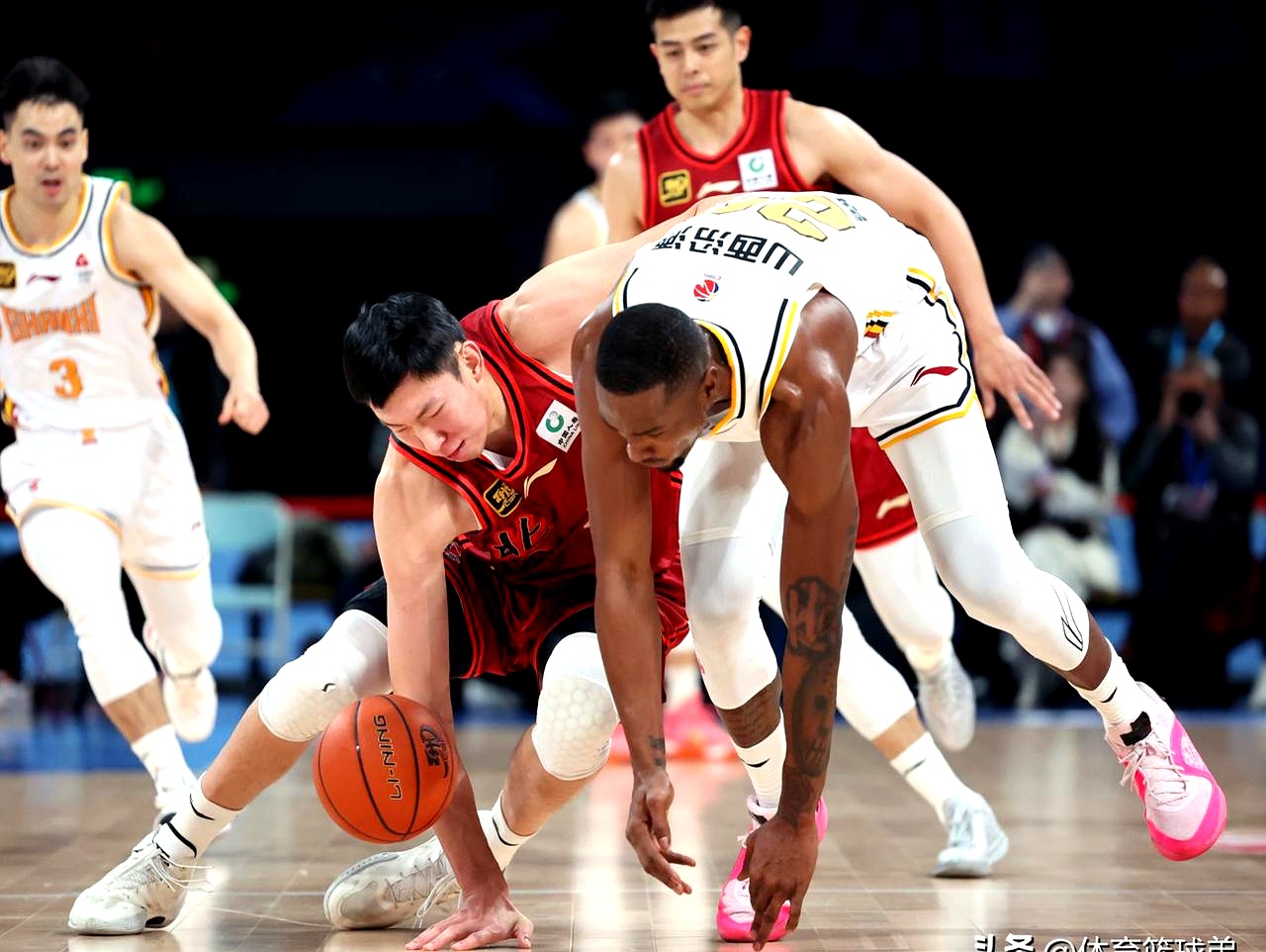 北京首钢冲刺阶段强势反弹；志在欧冠名次提升；目标明确；训练强度明显提升的简单介绍