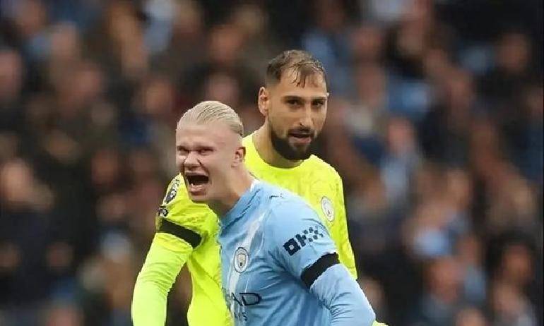 包含法国杯赛后再迎强敌，曼城止住颓势，主帅态度：媒体盛赞，心理建设被强调的词条开云入口