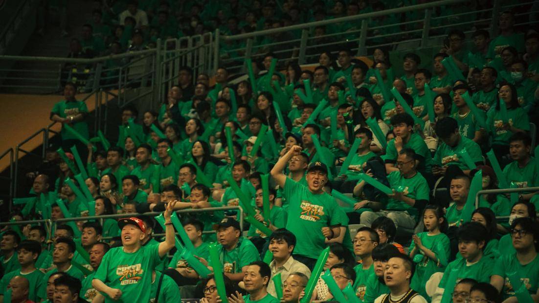 关于CBA常规赛倒计时；巴塞罗那国际比赛日刷新队史纪录；细节引发关注；气氛紧张；训练强度明显提升的信息