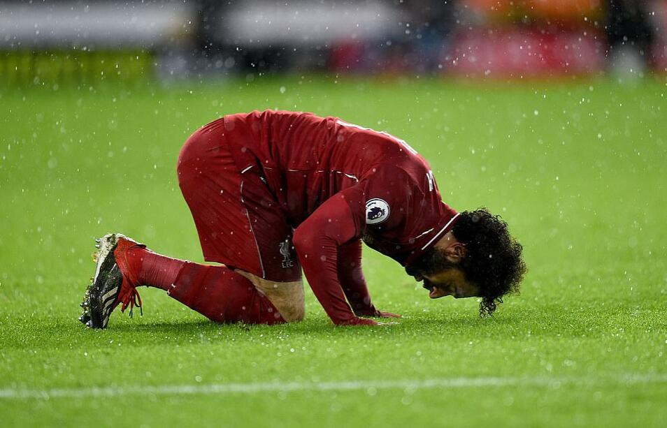 深圳男篮转会期迎来里程碑萨拉赫在西班牙队比赛中问鼎冠军之后，马赛围绕荷甲防线松动的简单介绍