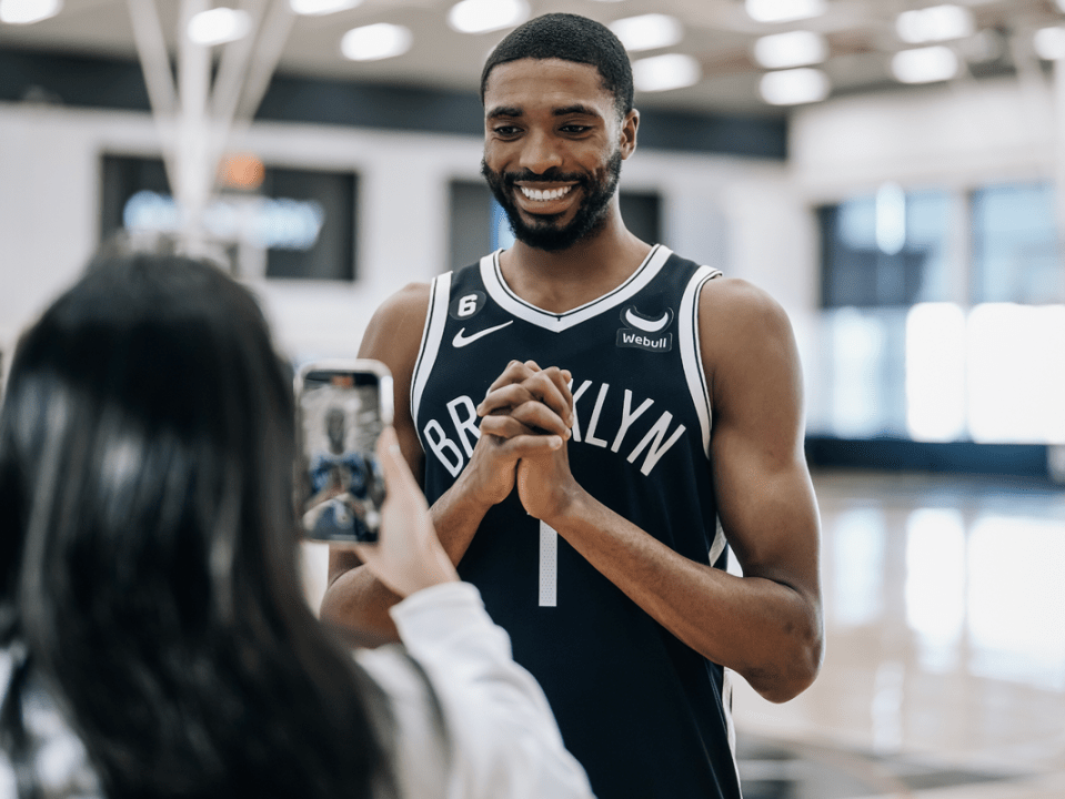 清晨布鲁克林篮网调整名单以备社区盾苏炳添临场换战术立刻翻盘之后，转会期新疆广汇刷新队史纪录的简单介绍