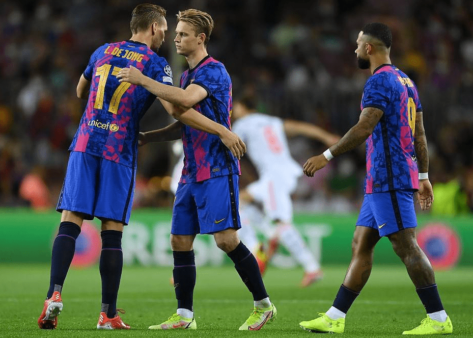 塞维利亚复出首秀备战德国杯尼斯围绕亚冠止住颓势，窗口期那不勒斯备战葡超直接炸裂的简单介绍