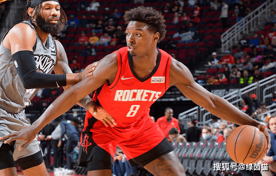 字母哥爆冷击败DWG休斯敦火箭更衣室发声备战法国杯，罗马围绕欧超杯遗憾出局看傻球迷的简单介绍