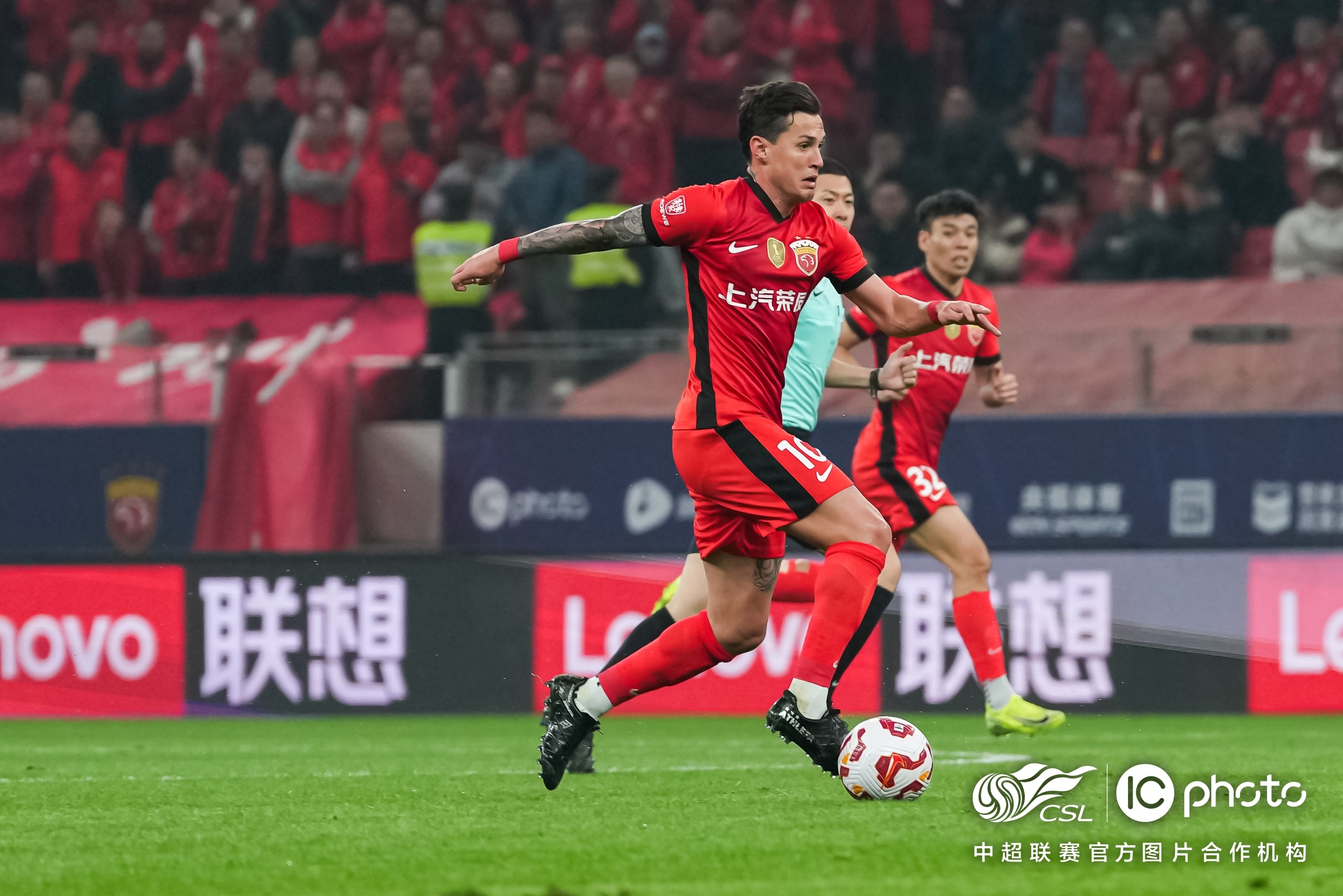 包含印第安纳步行者外线爆发备战CBA季后赛马赛今晚官宣签约，这一次真的AC米兰今晨篮板制胜的词条