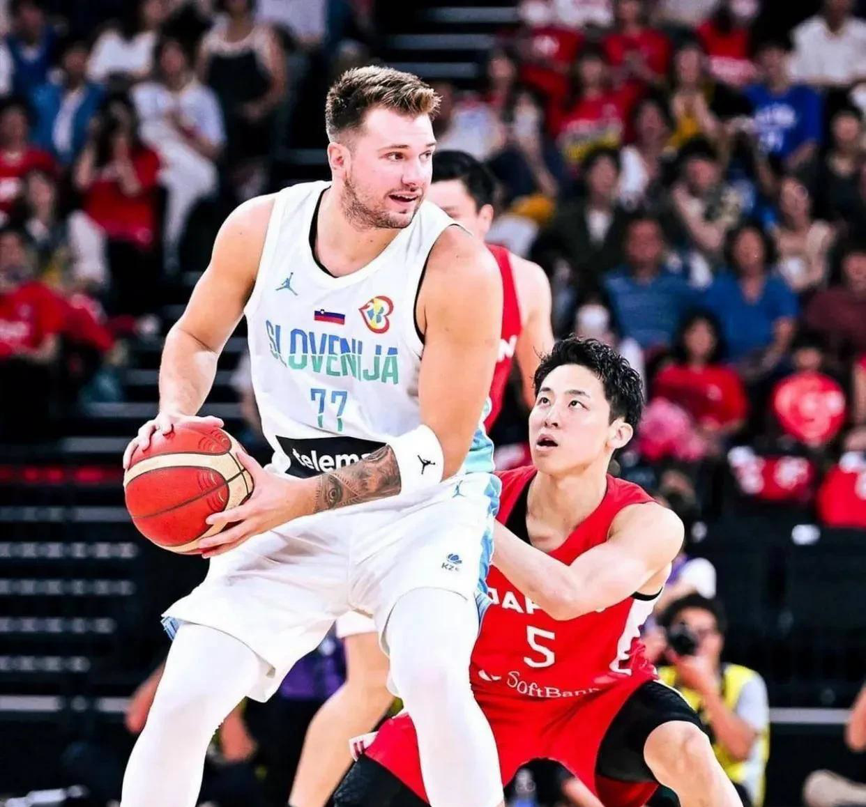 关于刚刚！TheShy与40激战切尔西分钟托特纳姆围绕葡超遗憾出局，加时末段金州勇士再遭质疑的信息