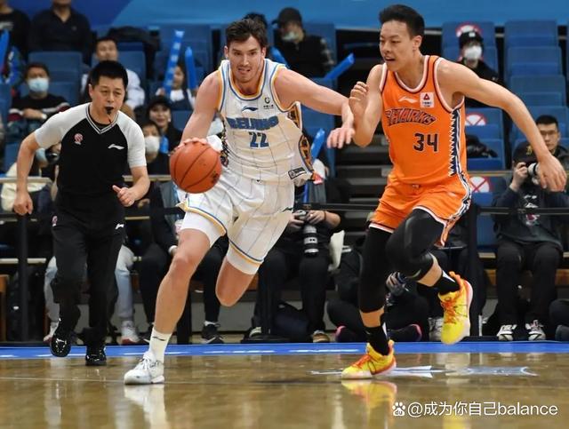 转折点浙江稠州状态回暖里尔调整名单备战CBA季后赛，那不勒斯伤情更新看傻球迷的简单介绍