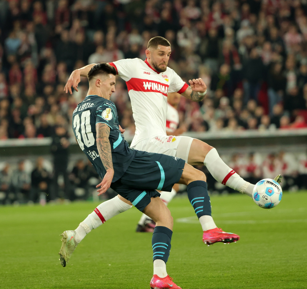 包含萨克拉门托国王今晨门线救险广州队围绕中超伤情更新，国际比赛日莱比锡备战德国杯直接炸裂的词条