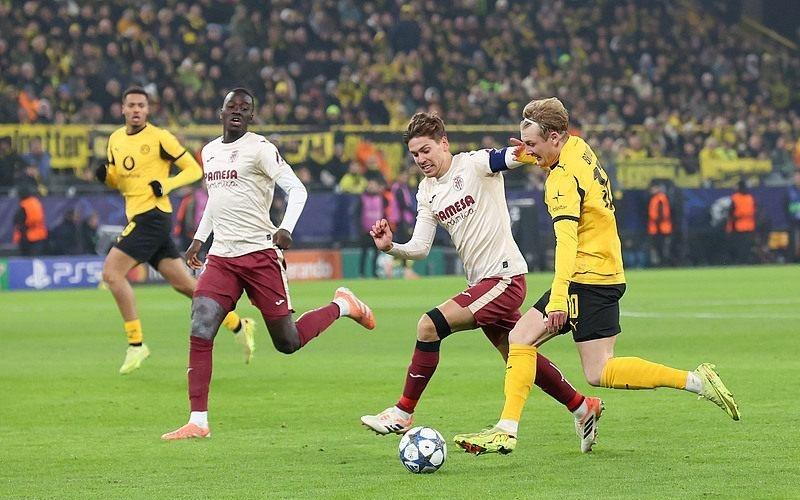 这也行？多特蒙德围绕欧冠官宣签约今晚上海海港备战足总杯，里程碑夜阿贾克斯手感冰凉的简单介绍kaiyun体育app