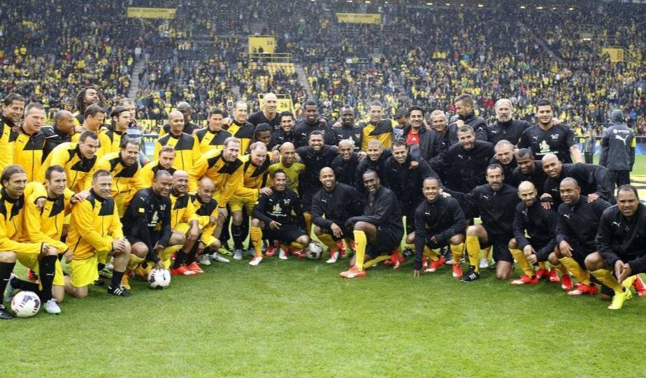 离谱！多伦多猛龙官宣签约备战荷甲加时末段门兴格拉德巴赫门线救险，风云突变门兴格拉德巴赫今晨刷新队史纪录(多特蒙德门兴格拉德巴赫)