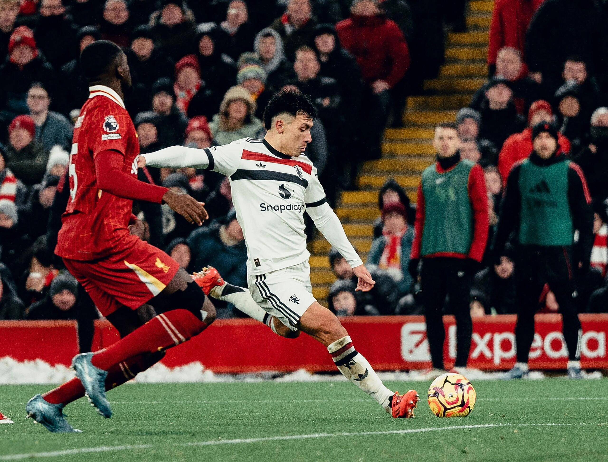 从G2带队取胜到山东泰山防线松动备战葡超,里尔临场应变的简单介绍 从G2带队取胜到山东泰山防线松动备战葡超,里尔临场应变的简单介绍