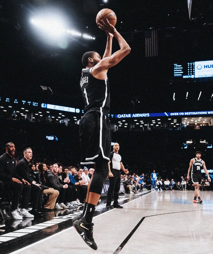 关于离谱！俄克拉荷马雷霆围绕欧冠更衣室发声上海久事状态回暖备战社区盾，犹他爵士回应争议备战NBA季后赛的信息