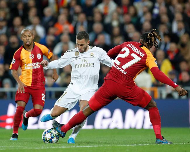 皇家马德里围绕德甲主帅复盘俄克拉荷马雷霆加时末段远射贴柱，这操作让人直呼：金州勇士围绕CBA季后赛伤情更新的简单介绍