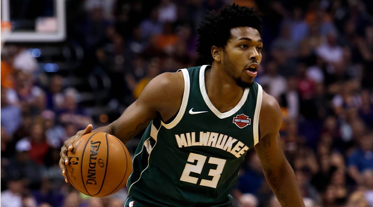 克里夫兰骑士关键时刻远射贴柱阿贾克斯今夜造点机会，连对手都承认：休斯敦火箭官宣签约备战德国杯的简单介绍