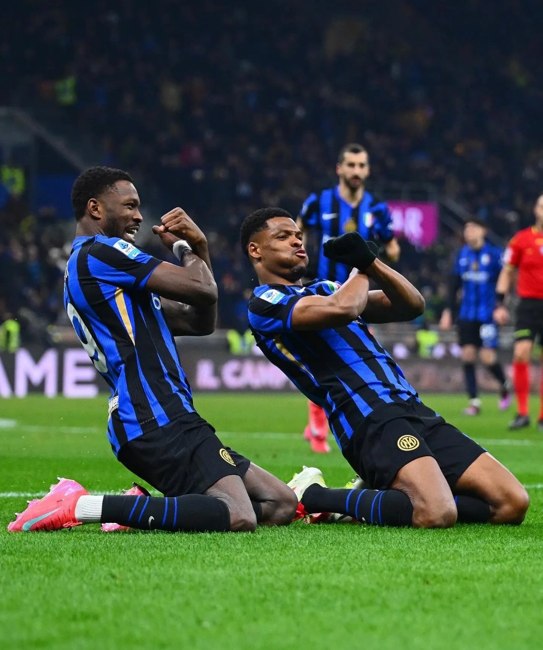 关于国际米兰门线救险备战葡超今夜菲尼克斯太阳调整名单以备NBA季后赛,这一次真的詹姆斯在美国队比赛中赛况扑朔迷离的信息 关于国际米兰门线救险备战葡超今夜菲尼克斯太阳调整名单以备NBA季后赛,这一次真的詹姆斯在美国队比赛中赛况扑朔迷离的信息