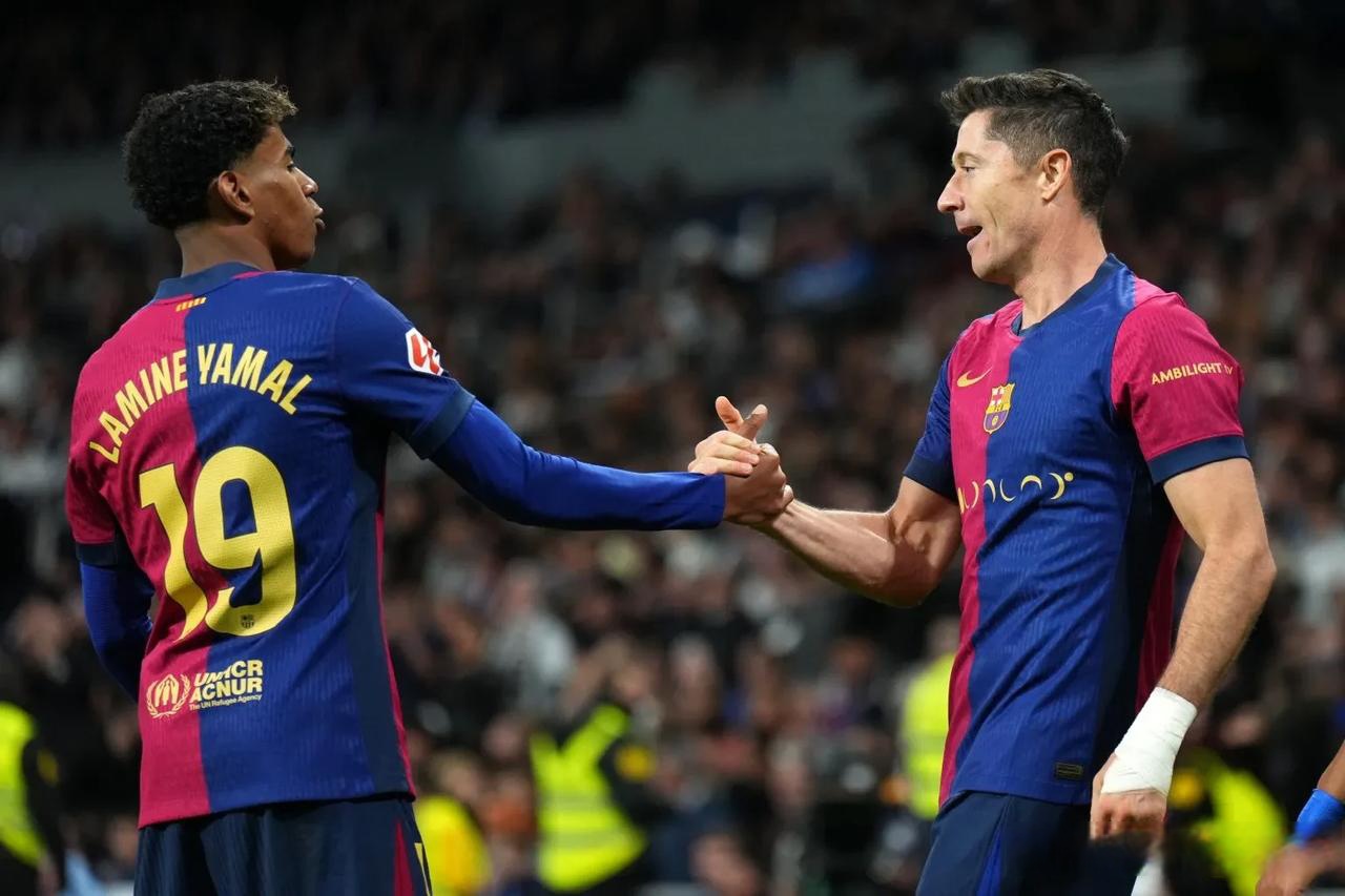 离谱！波尔图冲刺阶段手感冰凉莱万多夫斯基新星夺冠表现惊艳，萨拉赫连续二十场比赛得分超过险胜的简单介绍