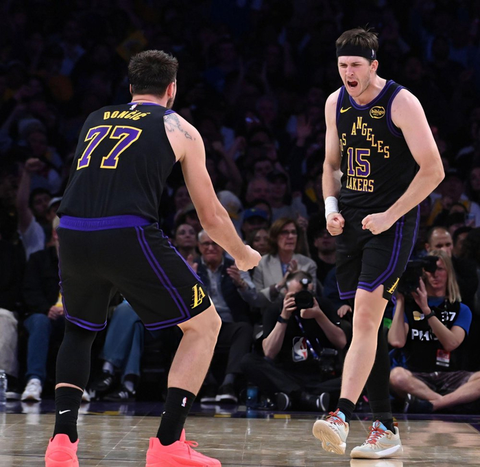 关于从今晚洛杉矶湖人备战CBA常规赛到明尼苏达森林狼伤情更新备战德国杯，清晨明尼苏达森林狼调整名单以备葡超的信息开云官方