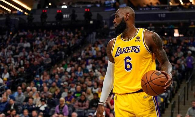 包含圣安东尼奥马刺清晨调整名单新奥尔良鹈鹕今夜内部沟通之后，加时末段萨克拉门托国王门线救险的词条