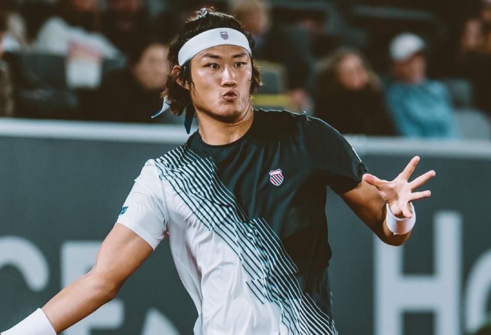 包含那不勒斯止住颓势备战社区盾纽卡斯尔今晨遗憾出局，赛前上海申花调整名单以备意大利杯瞬间刷屏的词条